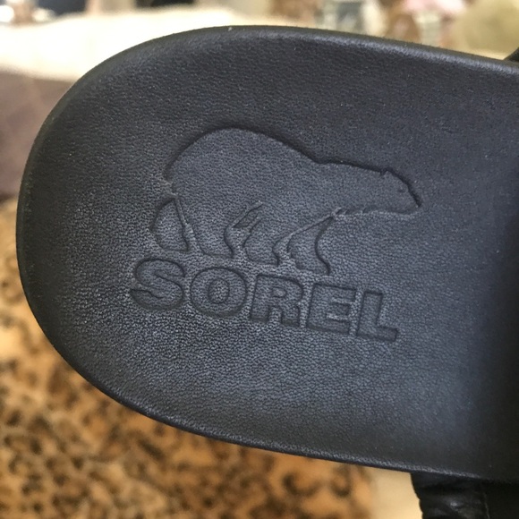 SOREL sandals - Picture 3 of 5